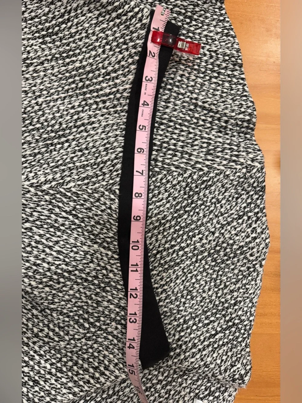 LOFT Black White Tweed Knit Skater Skirt Medium Soft Preppy Office Chic Cute